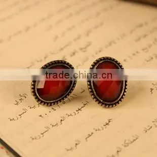 latest fahion hot selling vintage earrings