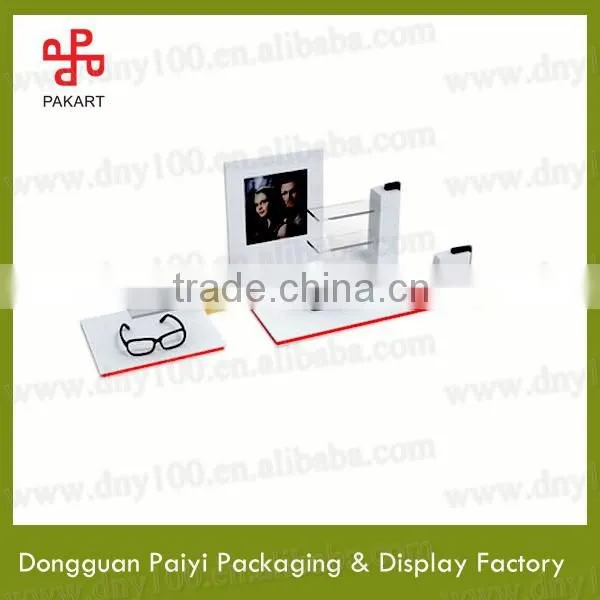 Best quality wall hanged acrylic sunglasses display stands