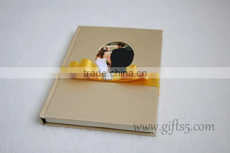 Gorgeous wedding guest book in handmade