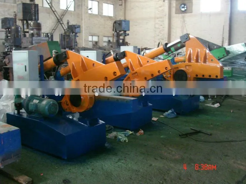 Metal shear machine