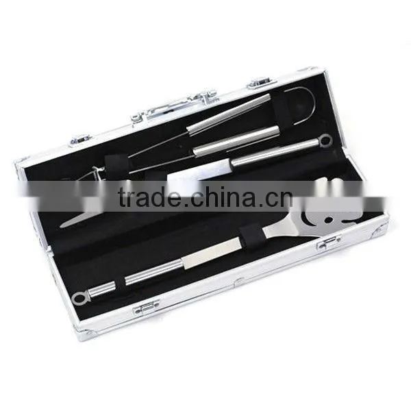 BQ-0077 / 3 pcs hollow handle knife and fork bbq set