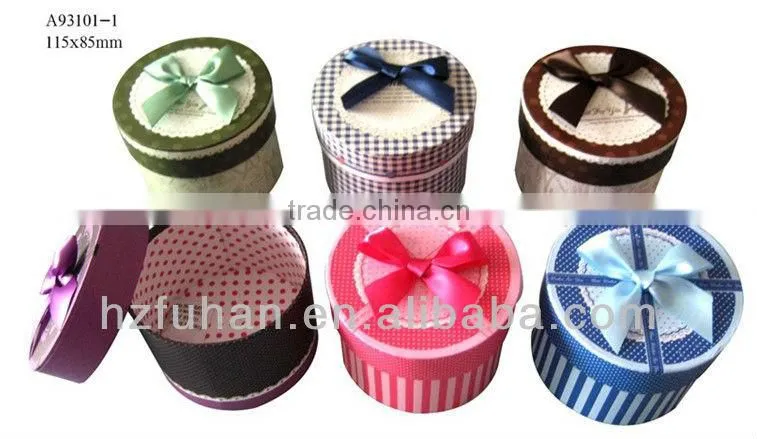 New cheap paper box for packing party favors