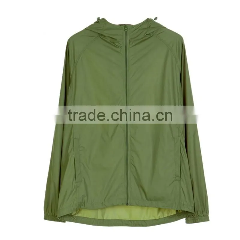 custom thin soft hood jacket with pouch sports jacket 100% polyester lightweight waterproof wind jacket
