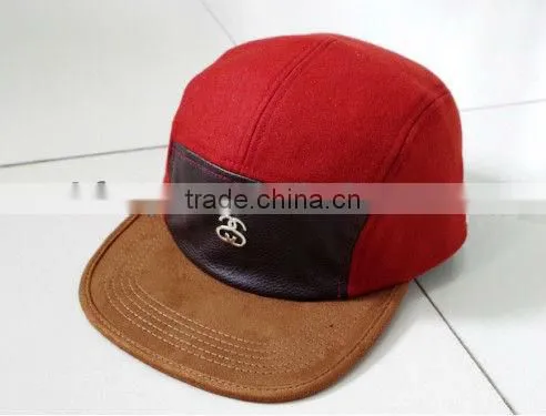 Wool blen and suede flat brim leather patch 5 panel cap