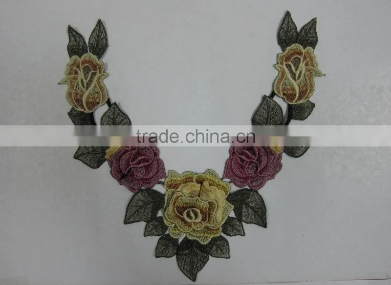 2015 new style beaded flower neck applique patch