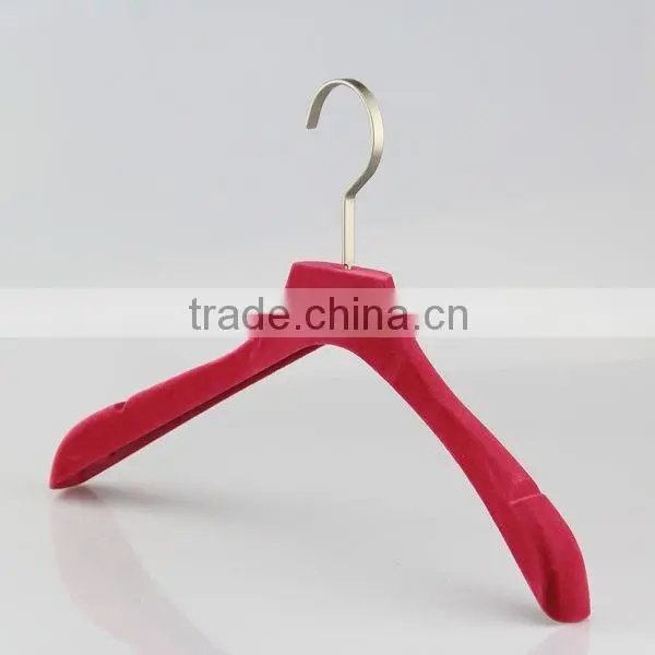 many colors velvet hanger with anti-slip rubber for clothes