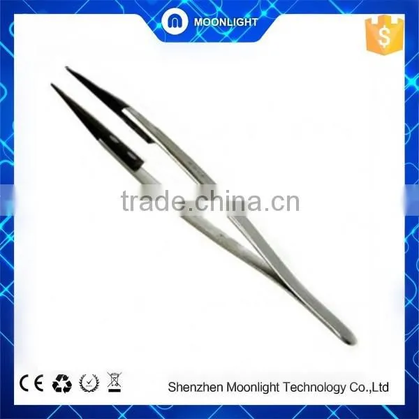 Static Dissipative Soft Tip Tweezer for Phone Accessories