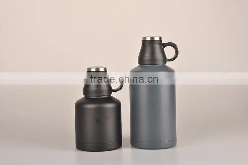 Double wall vacuum insulated stainless steel pocket liquor bottle black