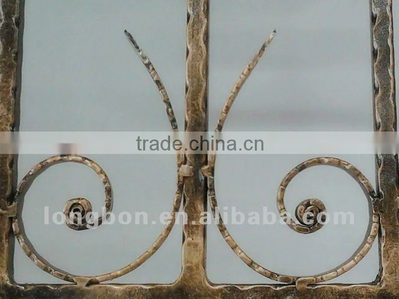 2013 Top-selling wrought iron hand-made window fence