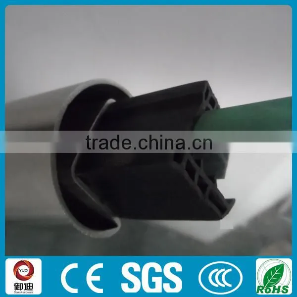 Handrail slot tube rubber gasket