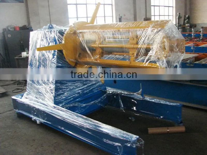 Hydraulic metal decoiler roll forming machine