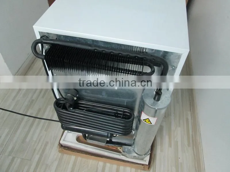 Noiseless portable table top single solid Door hotel minibar cabinet