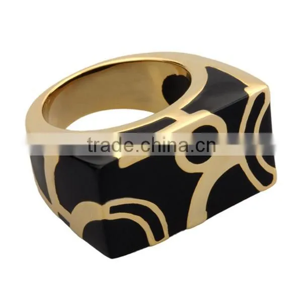 Custom gold finger ring in dubai without stone