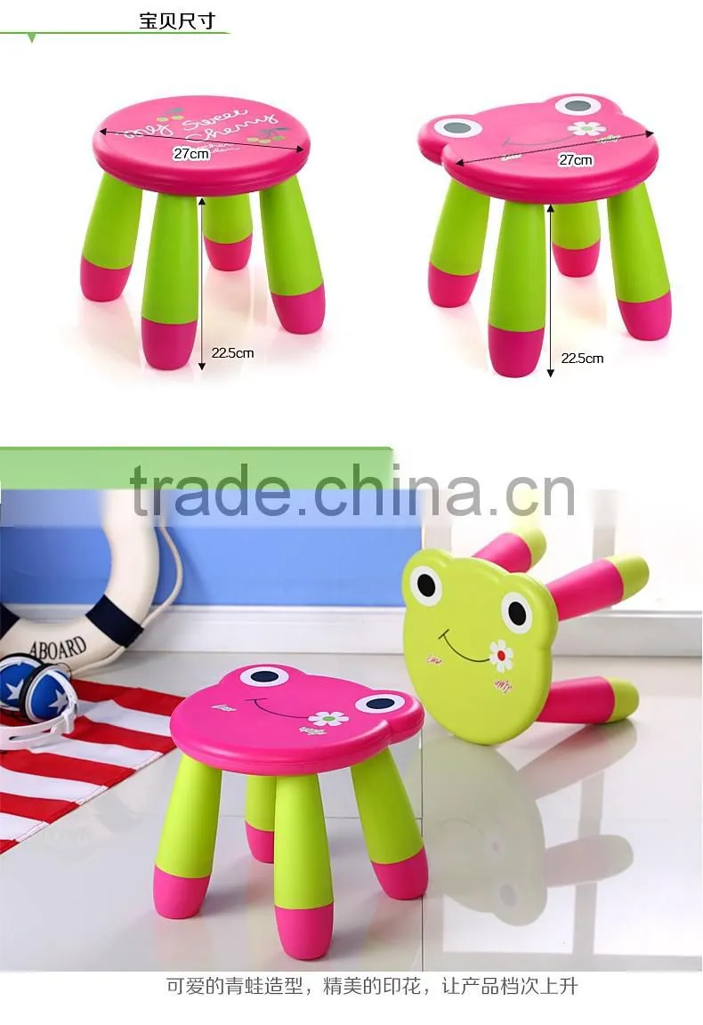 Prinitng Cartoon Logo Customized waterproof plastic folding chair