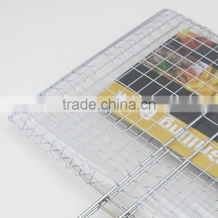 Silver Tone Metal BBQ Grilling Net with Round Wooden Handle