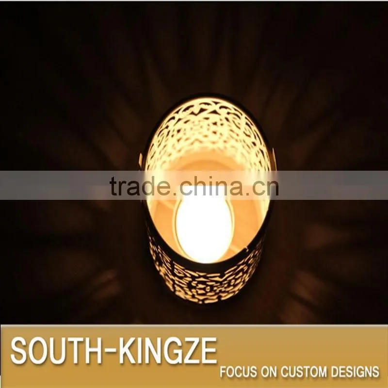 White Color Through-Engraving Iron Metal Candlestick