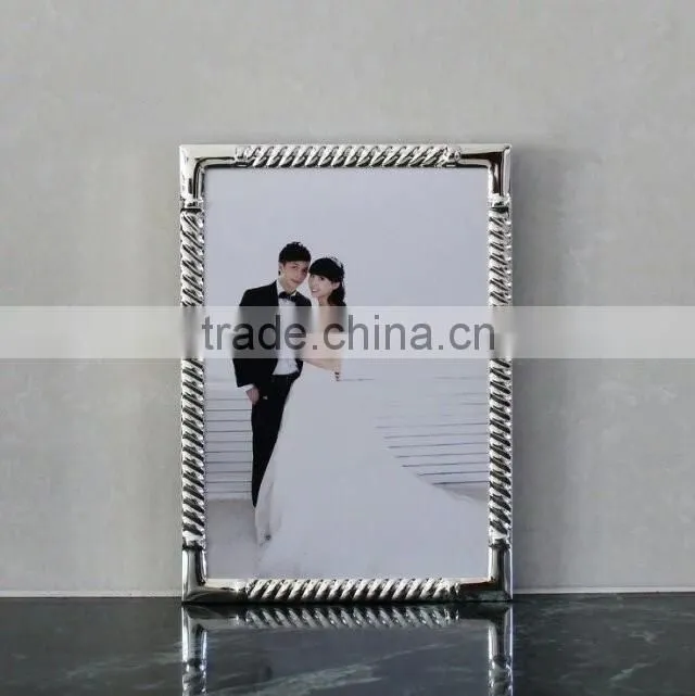 High Quality Factory Selling Silver Metal Photo Frame