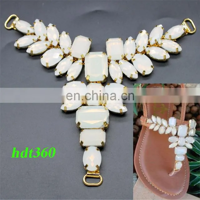 hdt360 new arrival acrylic rhinestone metal sandal ornament shoe chain for lady