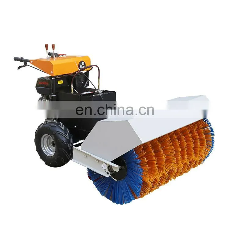 The new hydraulic snowplow is powerful and snow-covered15 hp snow thrower