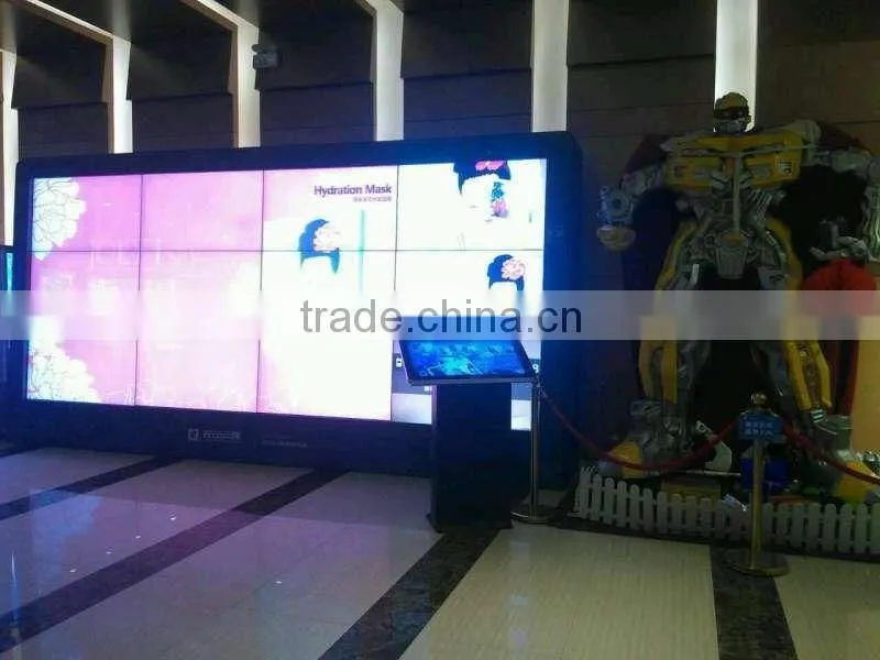 65 Inch Brilliant Quality in High HD LCD Screen, Advertising Digital Display Touch Screen