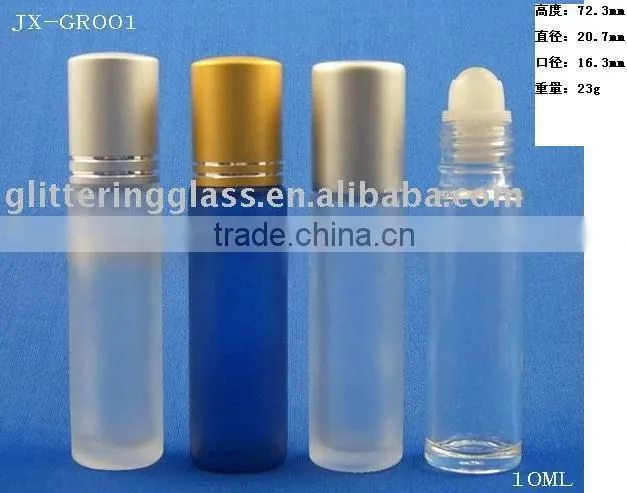 roll on glass bottle for essential oil and perfume