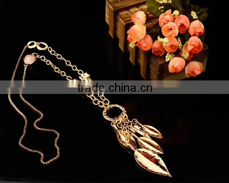 gold blossom leaf long pendant necklace