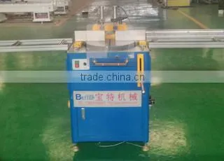 Aluminum profile mitre saw for precise cut