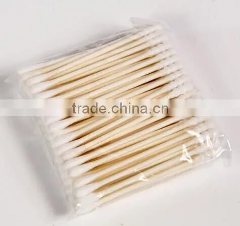 clean and wonderful cotton buds with 100%pure cotton