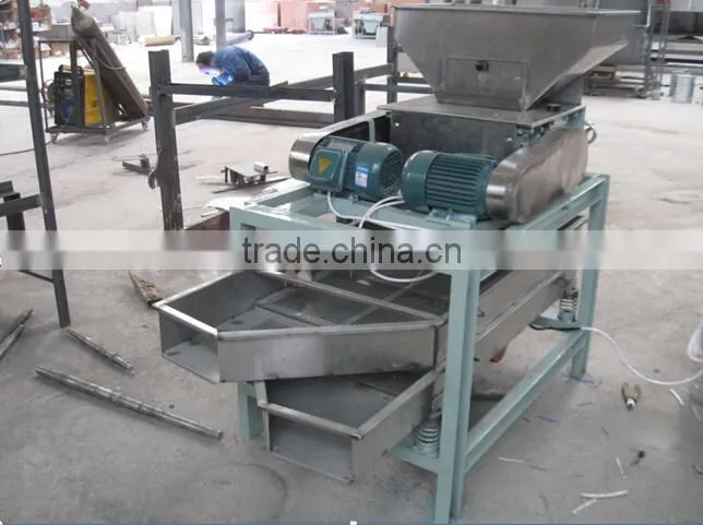 high efficiency peanut kernel cutting machine/peanut particle cutting machine/ nut cutting machine