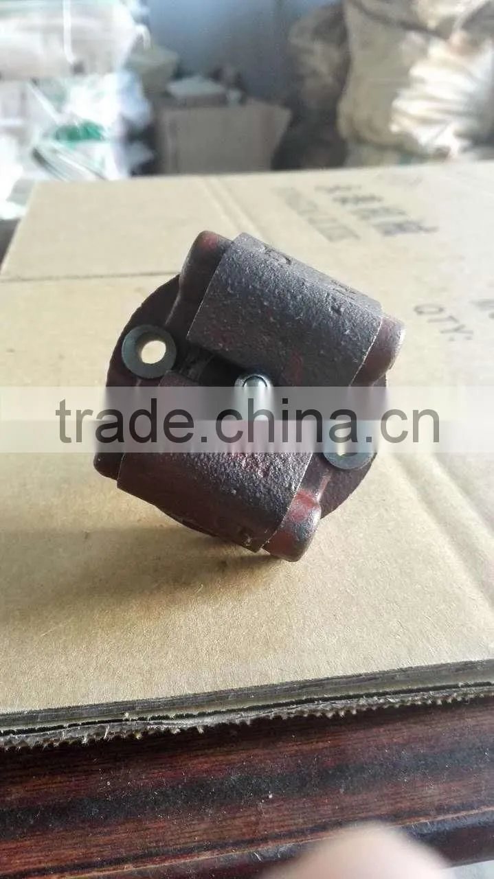 Tractor fly hammer assembly, diesel engine fly hammer assembly