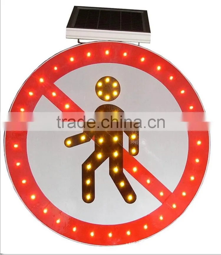 LED arrow board for construction
