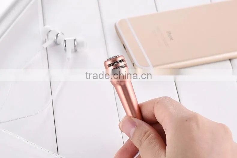 Mini Portable Fashionable Cellphone Microphone With Earphones, Factory Price Mini Cellphone Microphone For Singing