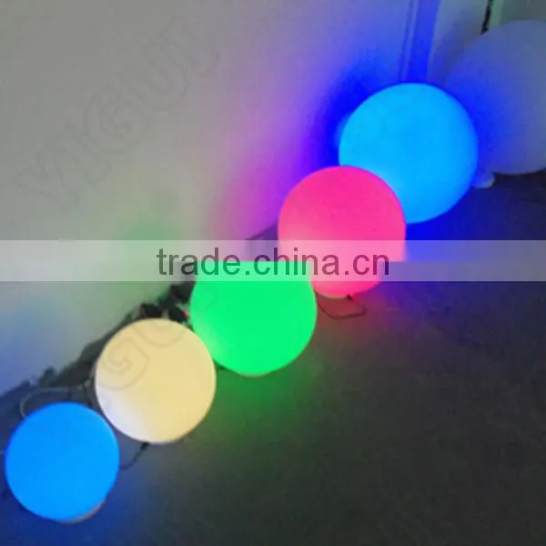 Popular Bar Nightclub Party Glow LED Cocktail Table for club