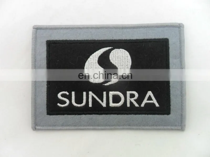 custom felt and polyester embroidered patches for wholesale
