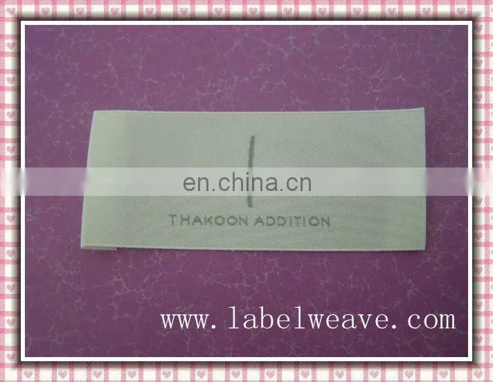 the best white yarns woven garment label