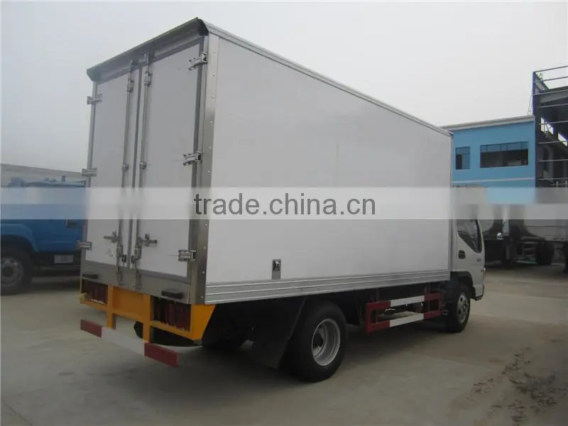 JAC mini refrigerated van