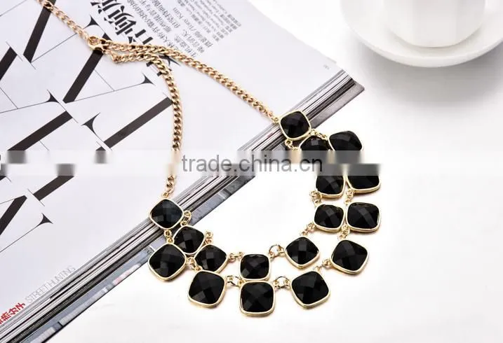 Jewelry Factory Wholesale Women Choker Resin Necklace Type Layered Necklace