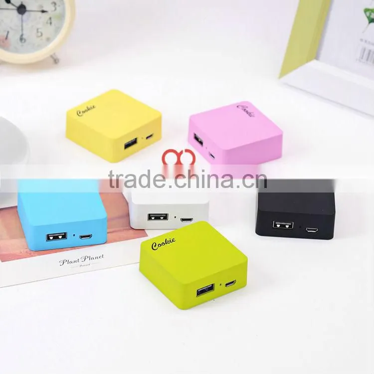 rechargeable external battery charger mobile phone W208 Cookie Power bank polymer or li-ion 2000MAH 280MAH china supplier