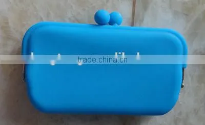 2014 cheap promotion heart and hand silicone bag