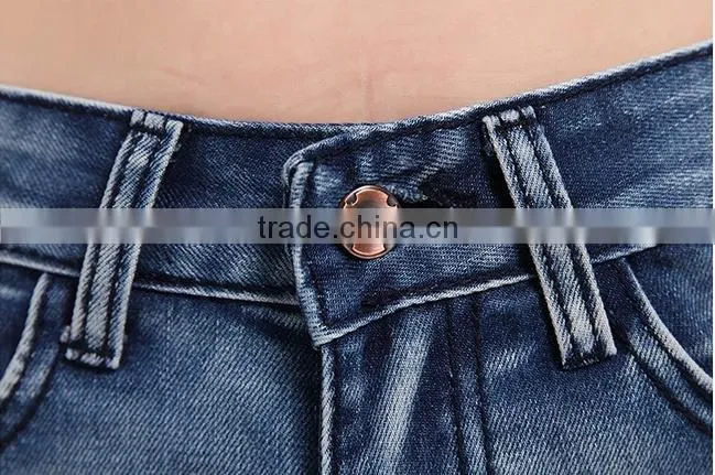 Summer Casual Style Women Loose Hole Skull Ripped All-Match Jean Shorts Women denim jeans