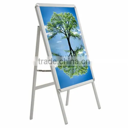 Attractive outdoor single side poster display