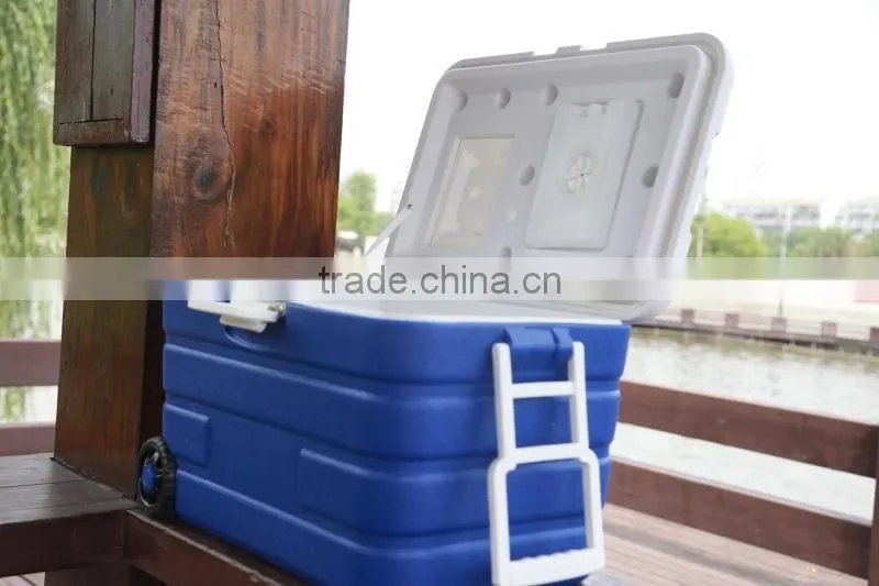 NEW STYLE Portable mini fridge with wheels