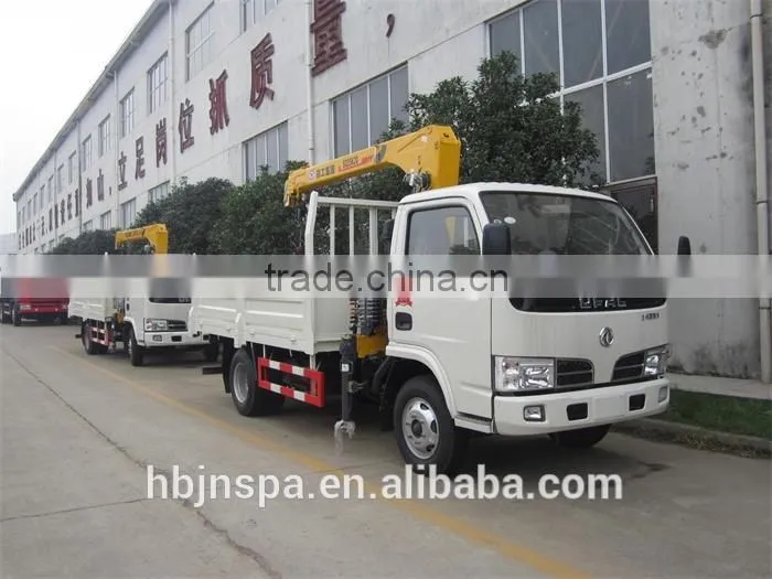 New product Flatbed Wrecker truck With crane 4 ton