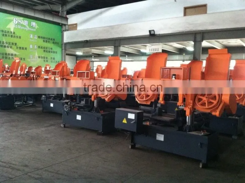 CNC controlled Hydraulic Jig Saw Machine