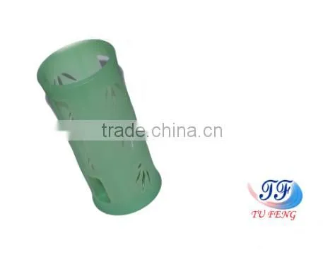 Hot sale anti-slip glass water bottle with silicone sleeve