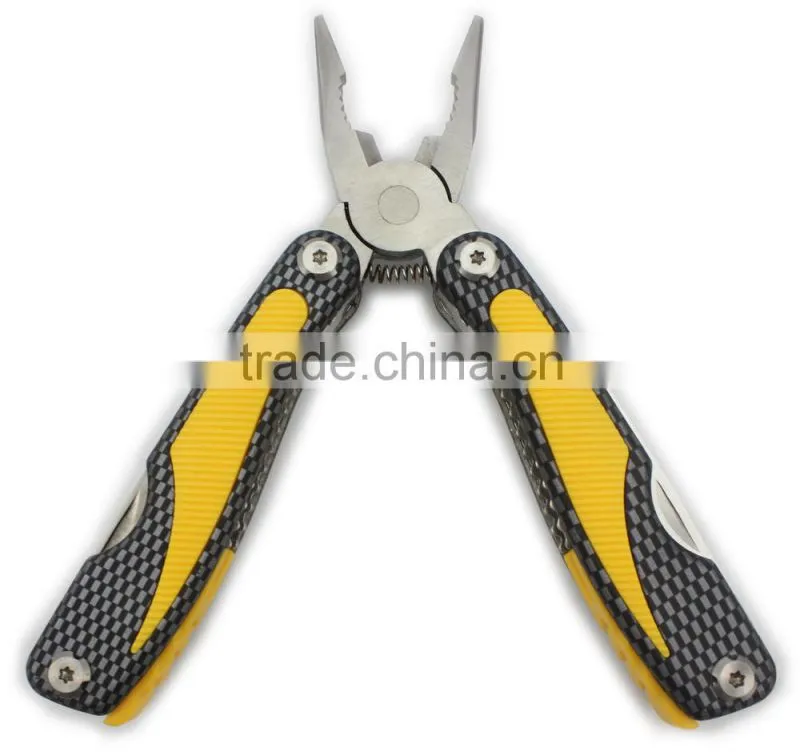 Essential 11 in 1 Folding knife Multi Tool with camo handle plastic tool