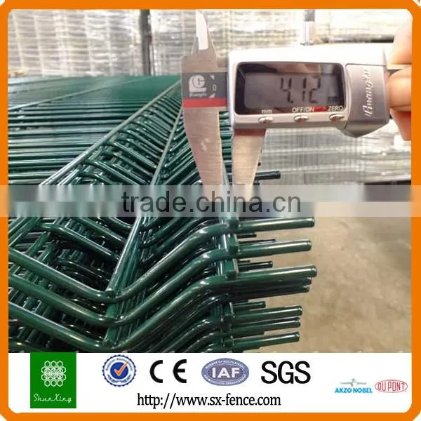 Electric Pvc coated bending wire fence for sale