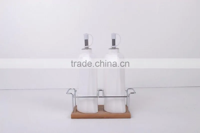 hot sale high quality 2015 new style magnesia porcelain canisters/pepper bottle sets/2pcs pepper shakers sets