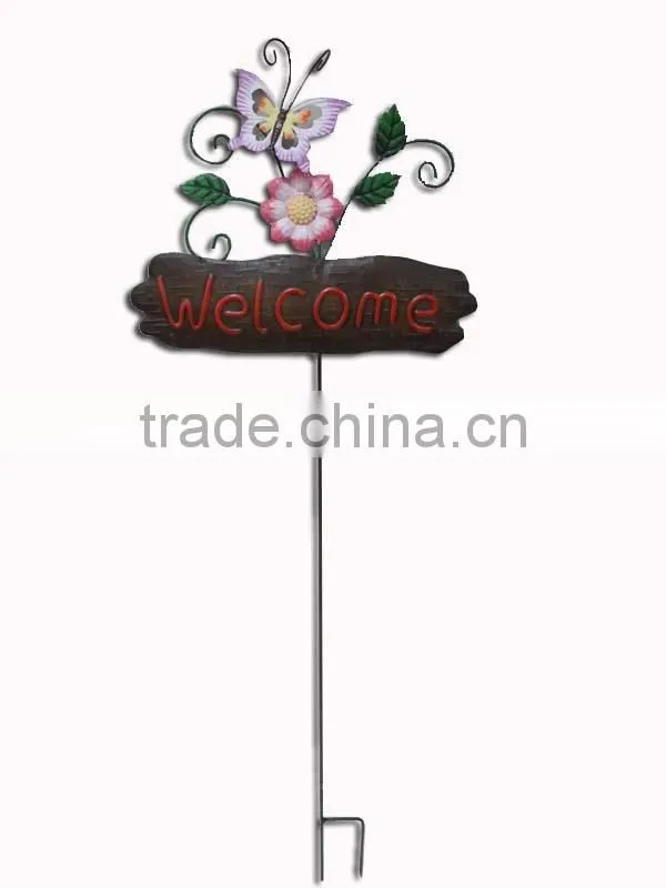 YS11668 butterfly on the flower metal yard art stick made in Xiamen with size 11.25X1X32.5"
