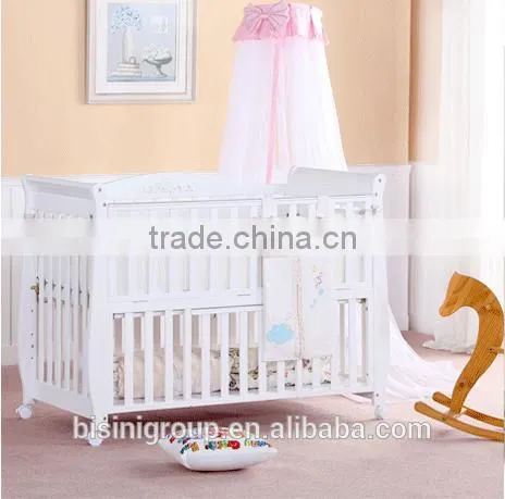 Wholesales Price Multifuntional 8 in 1New born Baby Bed, Wooden Baby Crib with wheels
